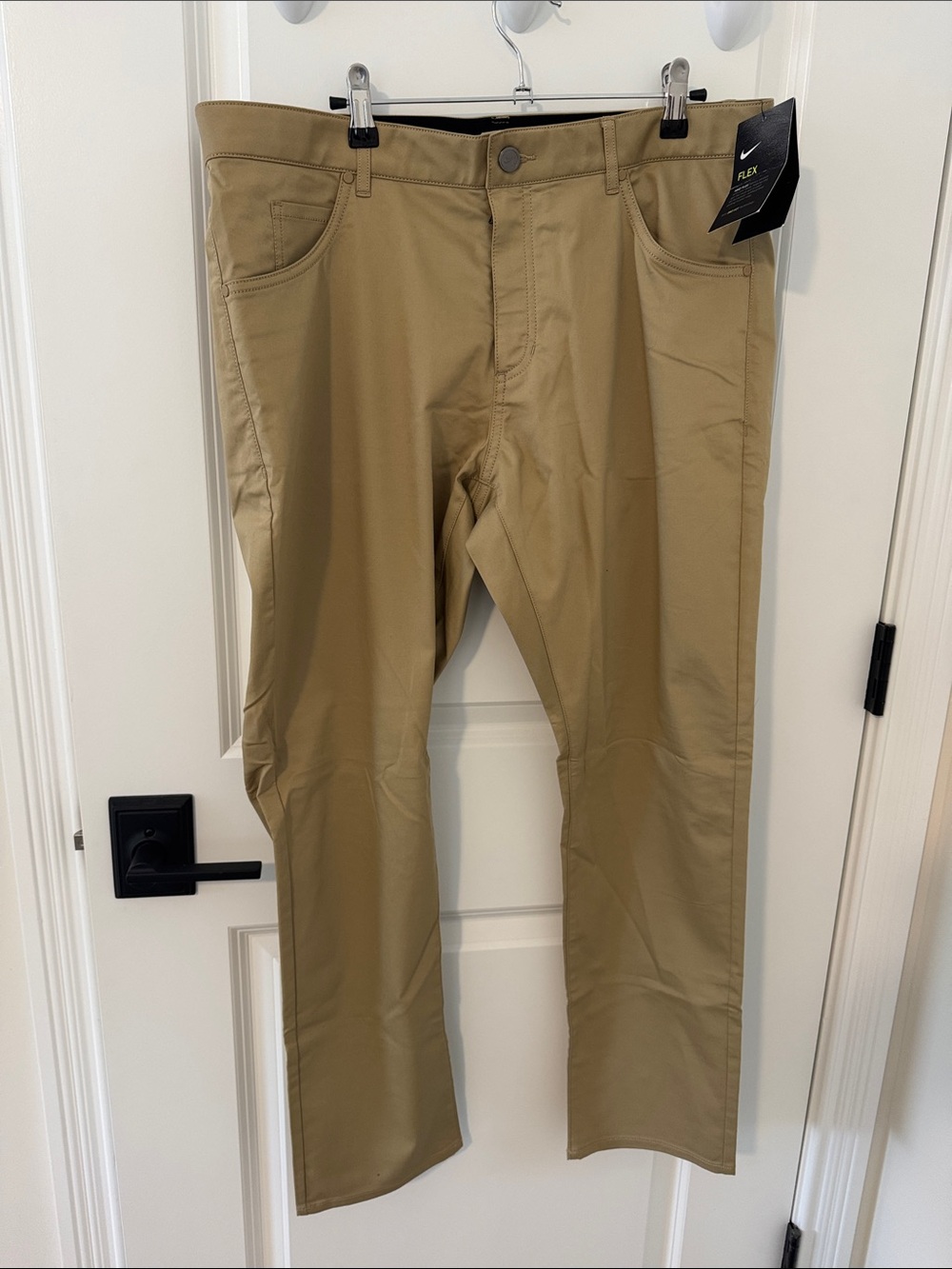 Nike Men's Tan Stretch Chino Pants